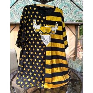 Legendary Status Chicago Bulls Black/Gold Graphic Print Cotton Tee Men's 5XL